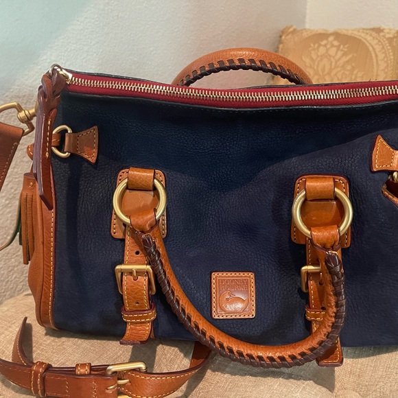 Dooney & Bourke Bag - Picture 13 of 16